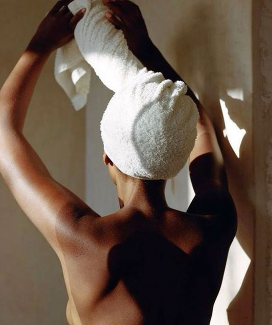Skincare Mistakes to Avoid in the Heat (And What to Do Instead)